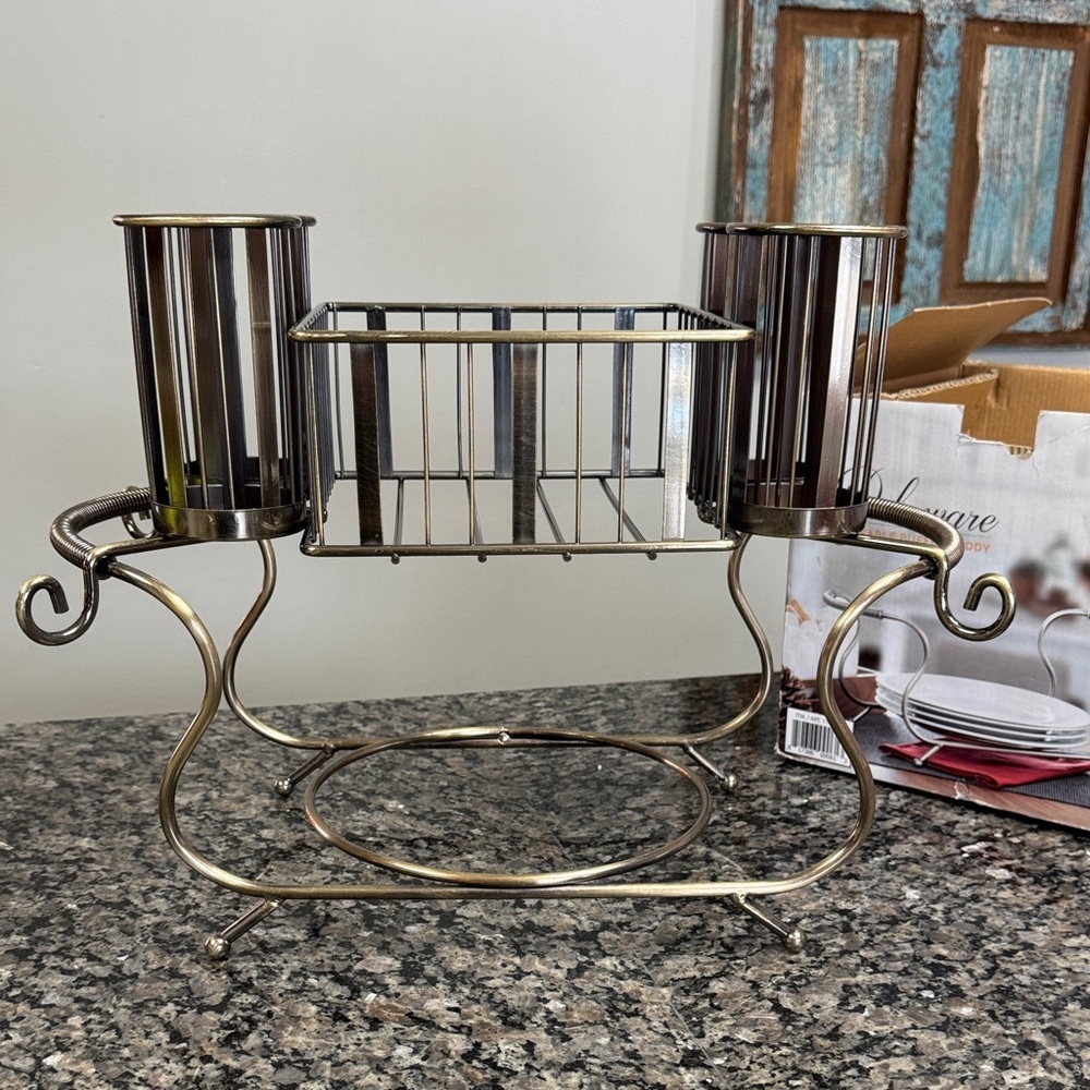 Delaware stackable buffet Caddy NEW
